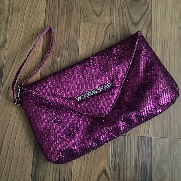 Victoria's Secret Handbags - Victoria's Secret Pink Wristlet Clutch Purse